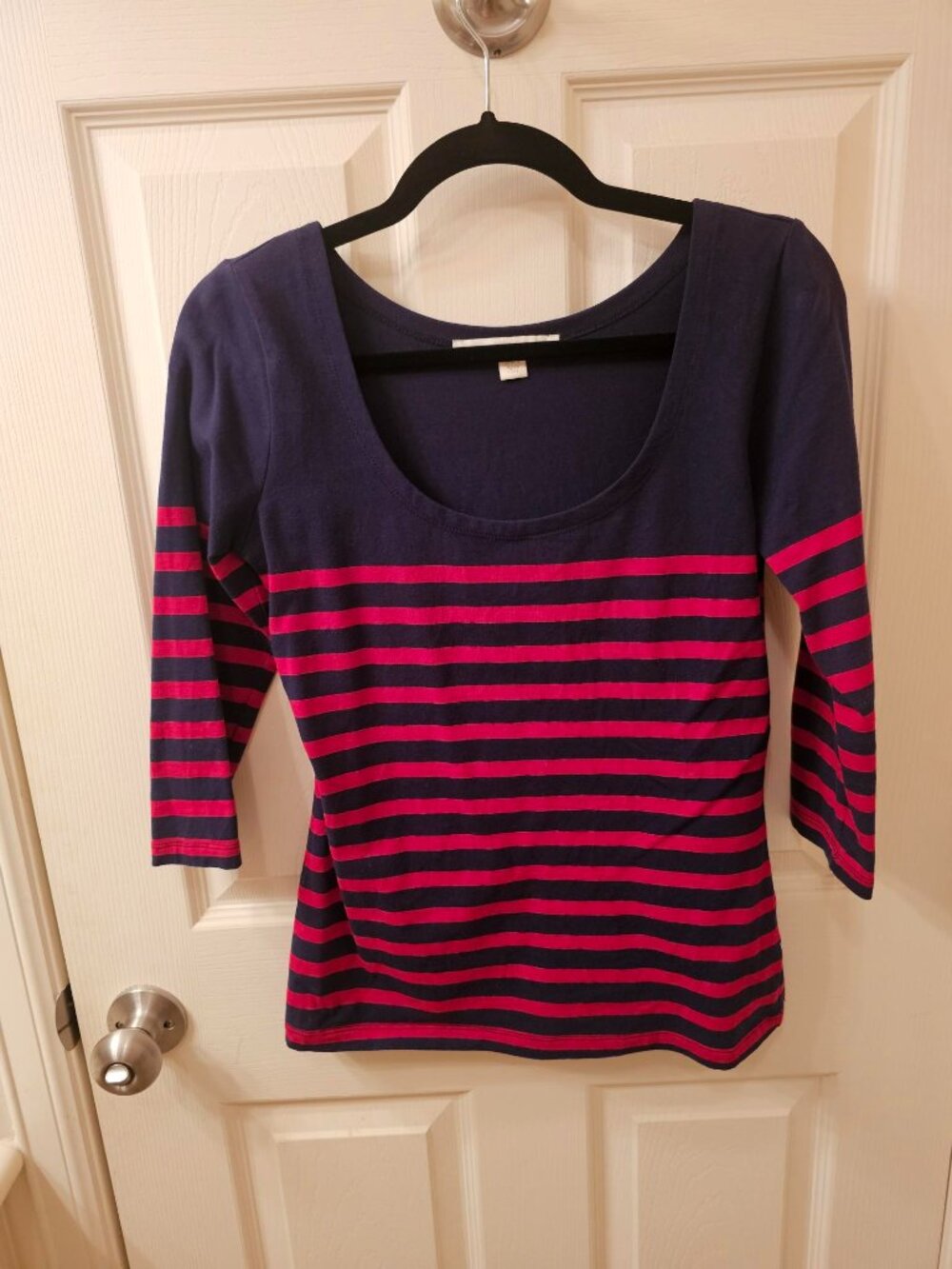 Boston Proper Small Red / Navy Striped Blouse w / 3/4 Sleeves